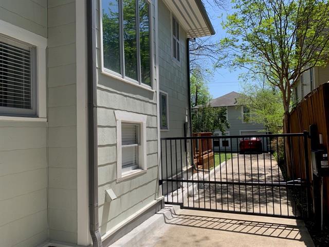 Building Photo - 5404 Miller Ave