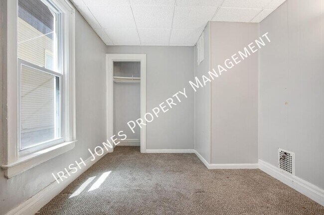 Building Photo - 76 Hammerschmidt Ave