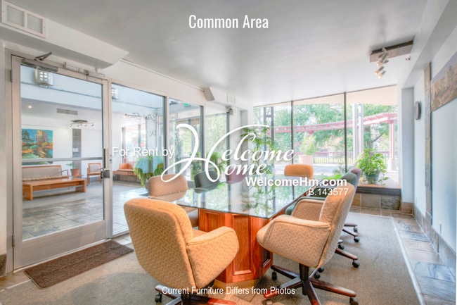 Building Photo - Furnished Park Tower Condo with views of t...