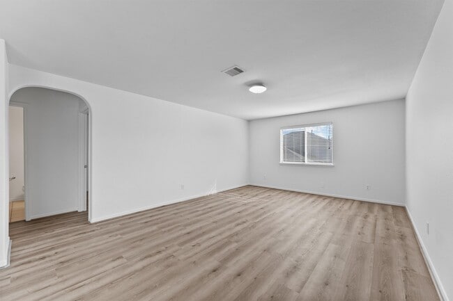 Building Photo - 18211 Fairview Valley Ct