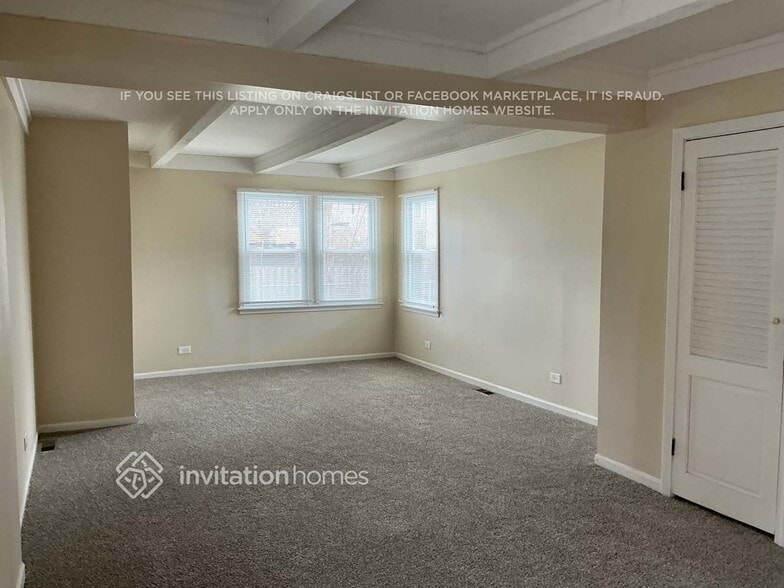 Building Photo - 1808 W 187th St