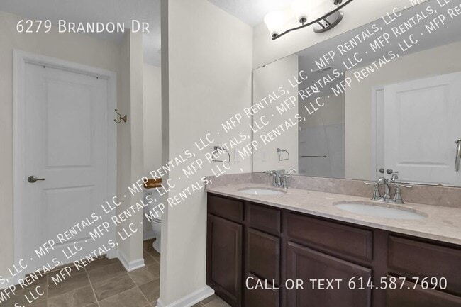 Building Photo - 6279 Brandon Dr