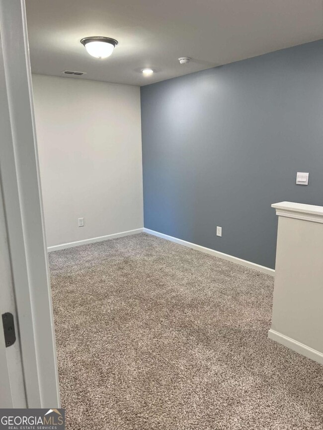 Building Photo - 5301 Glade Park Dr