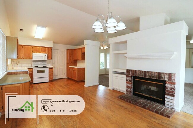 Building Photo - 1117 Grouse Dr