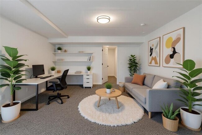 Building Photo - 9155 Nesbit Ferry Rd