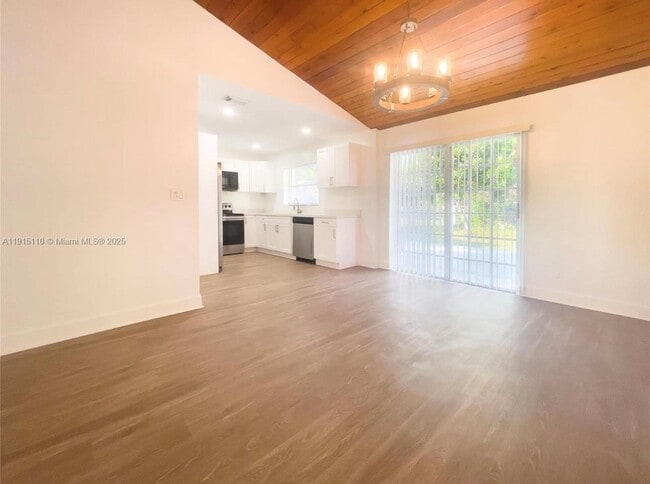 Building Photo - 7429 SW 14th Ct