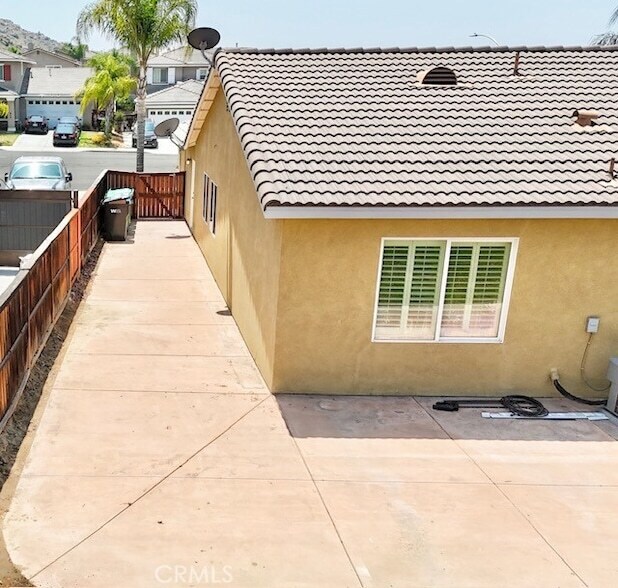 Building Photo - 26204 Percheron Cir