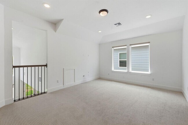 Building Photo - 1102 Sage Thrasher Cir