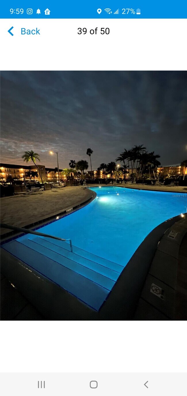 Building Photo - 7930 Sun Island Dr S