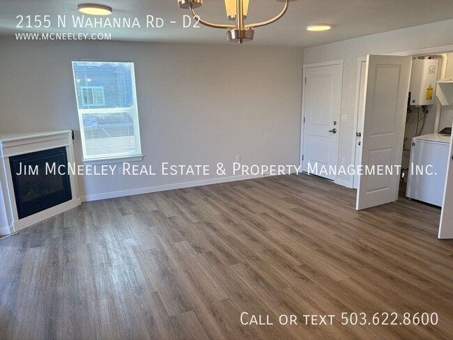 Building Photo - 2155 N Wahanna Rd
