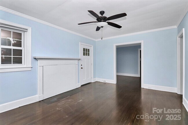 Building Photo - 2504 Morton St