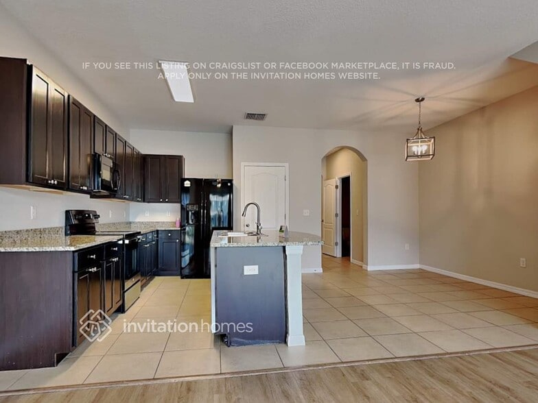 Building Photo - 8839 Indigo Trl Lp