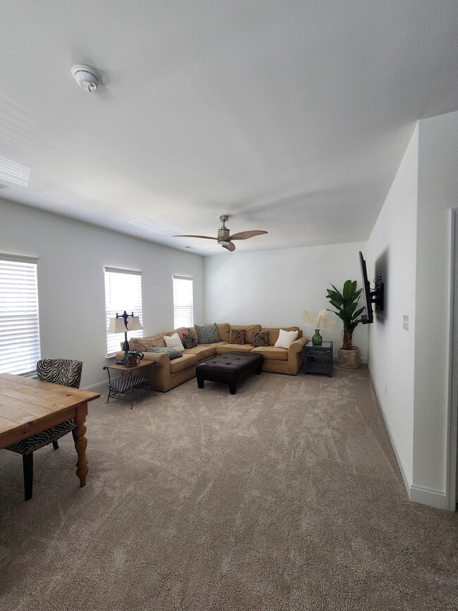 Building Photo - Midlothian-3 Bed 2.5 Bath Townhouse