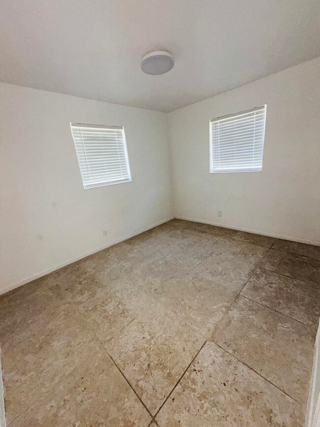 Building Photo - 5755 Winfield Blvd