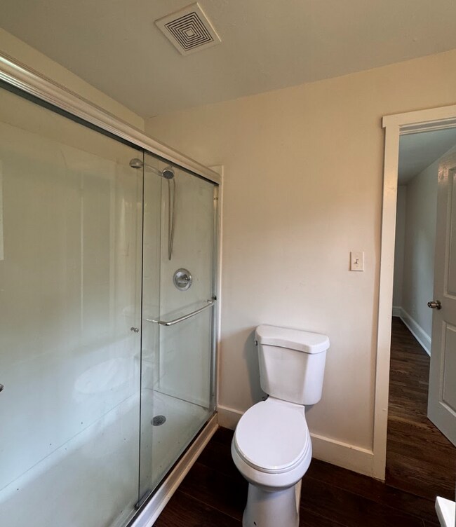 Building Photo - Move-In Ready 3BR/2BA Home with Nearly 1,600 Sq Ft in Anderson!