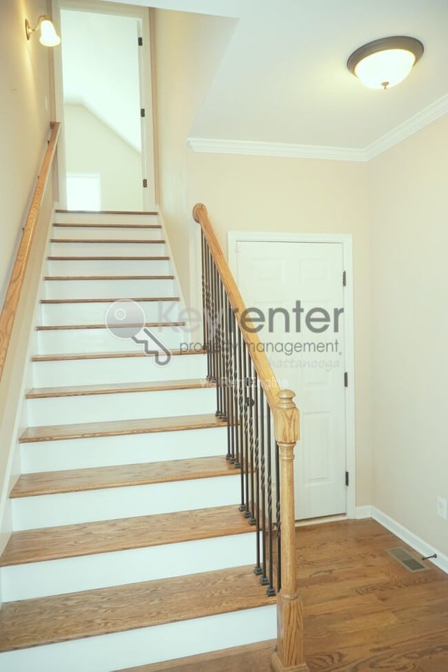 Building Photo - 6967 Neville Dr