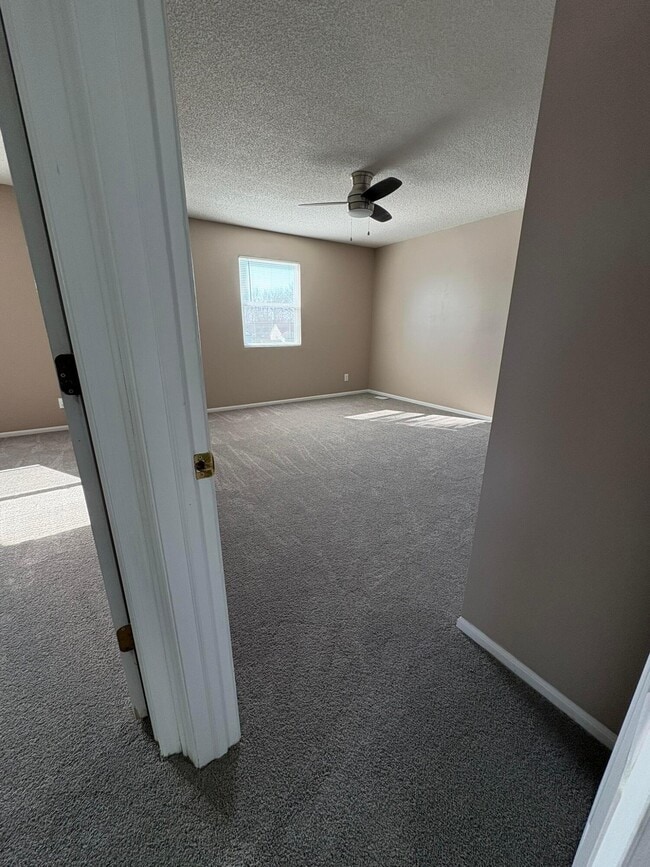 Building Photo - 2232 Pinion Pl