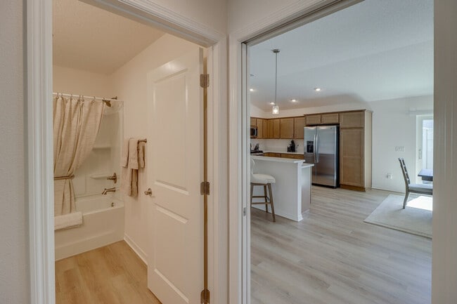 Building Photo - 6551 Mason Pl