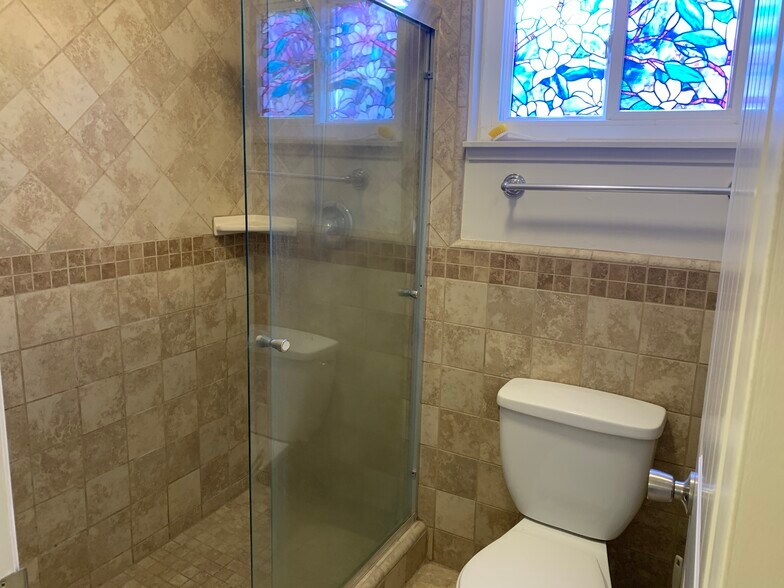 Master Shower Room - 124 Milmar Way