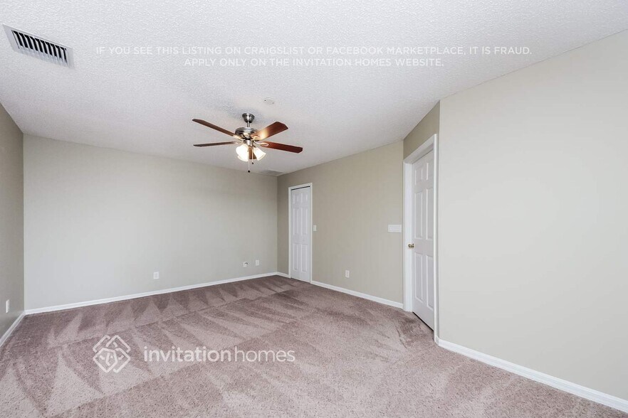 Building Photo - 1712 Laramie Cir
