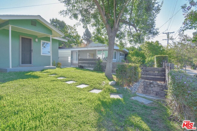 Building Photo - 2657 Piedmont Ave