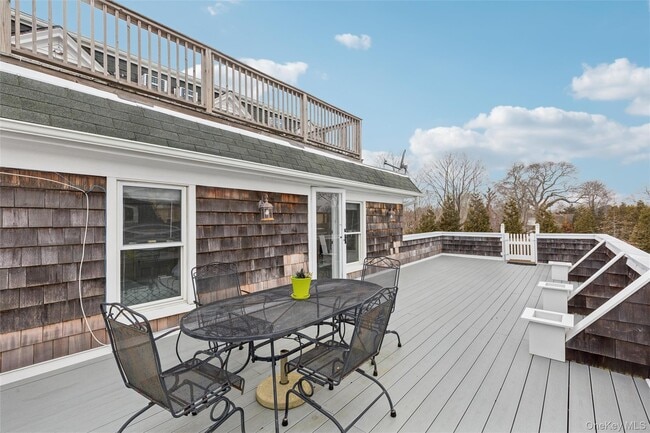 Building Photo - 90 Main St