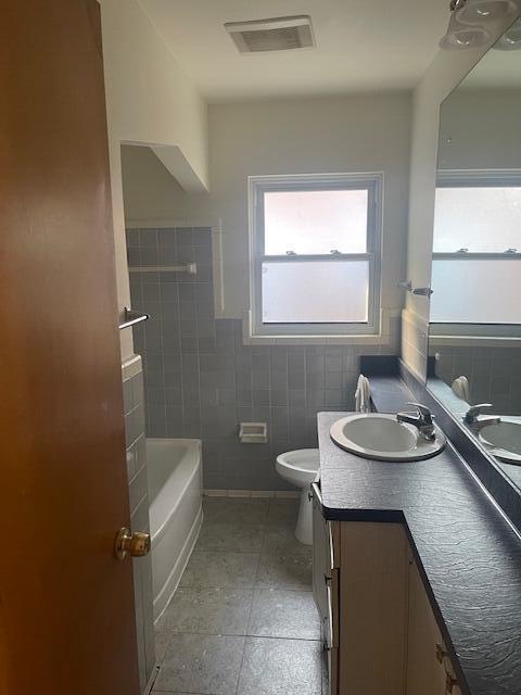 Building Photo - 7671 Balfour Ave