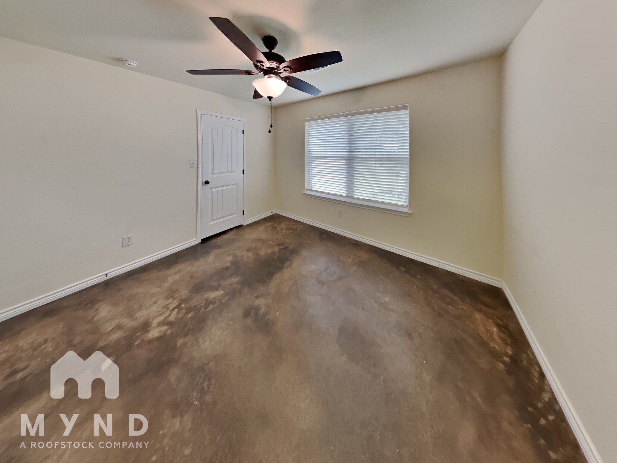 Building Photo - 2715 San Gabriel Dr