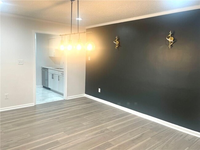 Building Photo - 3078 Parc Lorraine