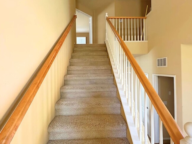 Building Photo - Beautiful Moreno Valley Home