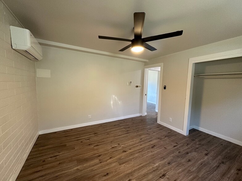 Building Photo - 387 Redondo Ave