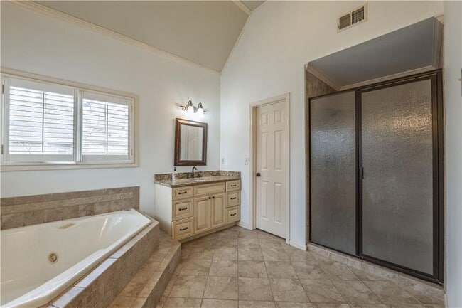 Building Photo - 6215 Bannerhorn Run