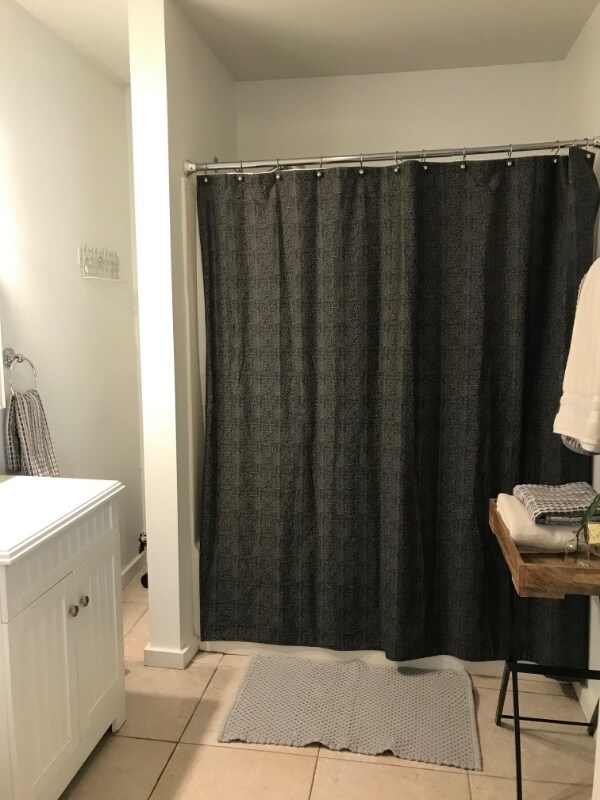 Building Photo - 575 N Broadway