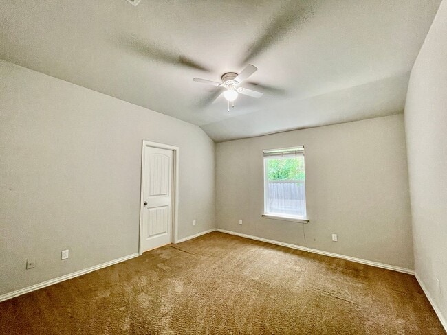 Building Photo - House for Lease in Sherman