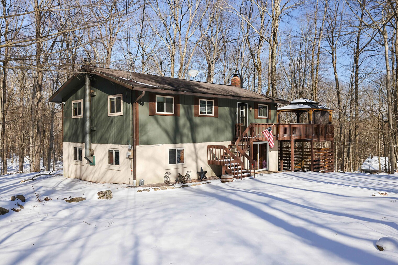 Building Photo - 97 Norton Dr