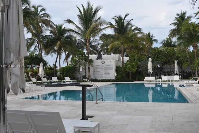 Building Photo - 6365 Collins Ave