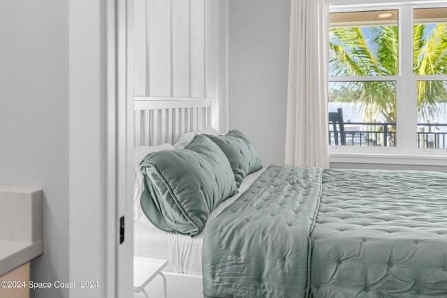 Building Photo - 19 Vip Is