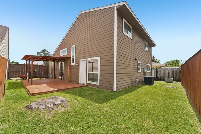 Building Photo - 9721 Debbie Ln