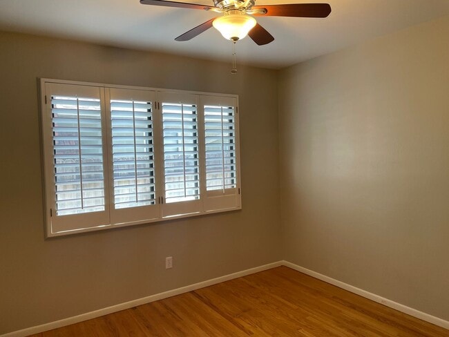 Building Photo - 3 Bed/1 Bath Single Family Home in East Sacramento