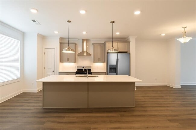 Building Photo - 4535 Sims Pk Overlook