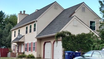 Building Photo - 180B Willow Turn