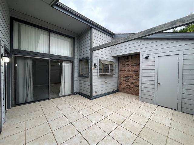 Building Photo - 602 Bellaire Dr