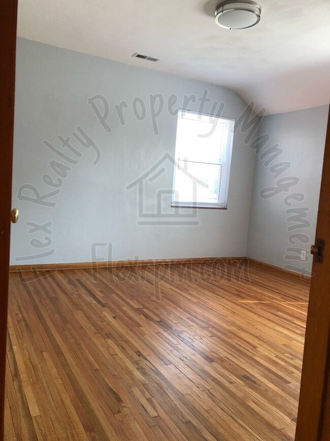Building Photo - Must See....new on the market!