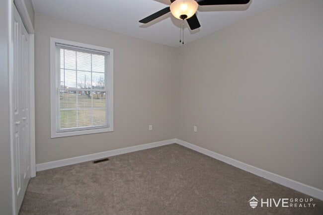Building Photo - Brand-New End Unit Townhome in Harrisonburg!