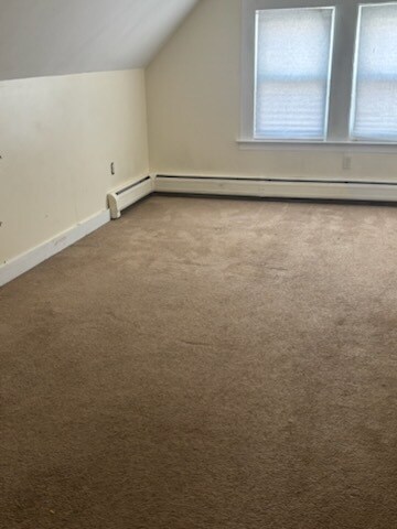 Building Photo - 285 Main St