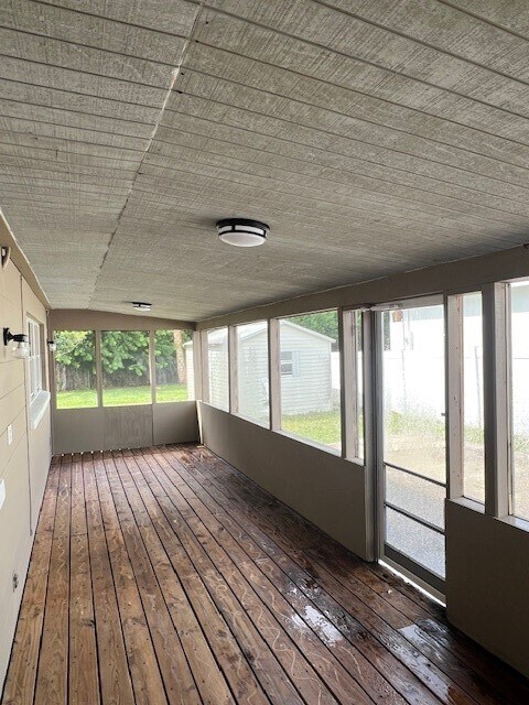 Building Photo - 2810 S French Ave