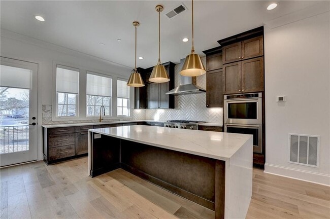 Building Photo - 435 Mayfair Ct