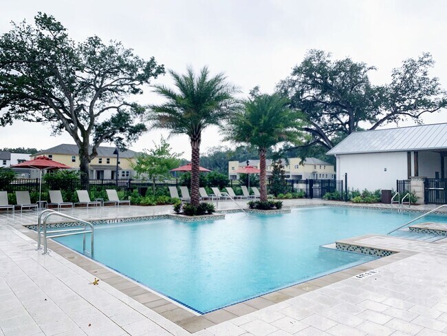 Building Photo - Luxury style townhome for rent in Winter Park