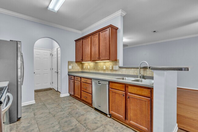 Building Photo - 3105 Vintage Way