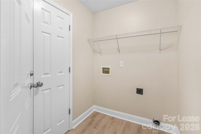 Building Photo - 697 Rebecca Jane Dr